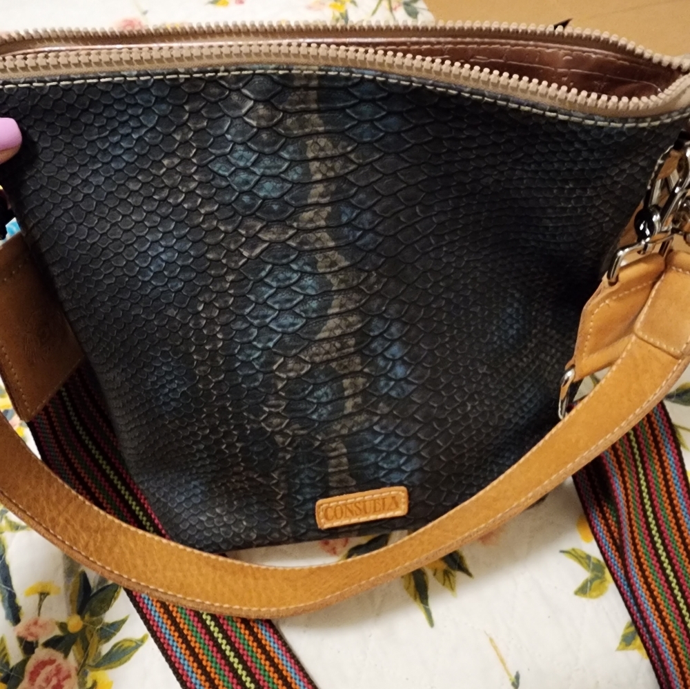 Consuela rattler wedge